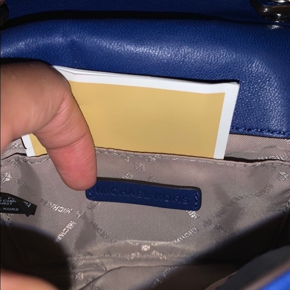 MICHAEL KORS  blue belt/shoulder bag (brand new) - Picture 4 of 5